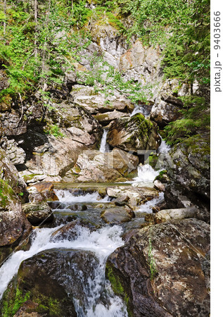River Zhigalan 2 9403666