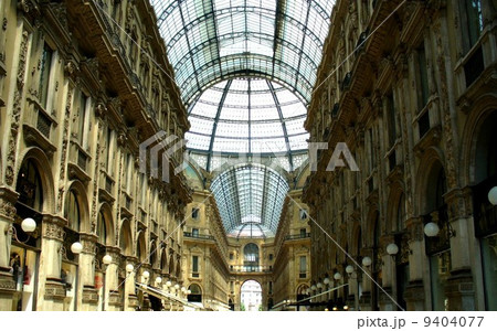 ヴィットーリオ・エマヌエーレ2世のガッレリア ヴィットーリオ・エマヌエーレ2世のガッレリア 9404077