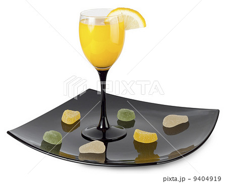 A glass of juice 9404919