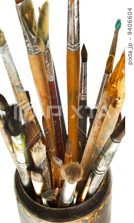 top view of used artistic paintbrushes 9406604
