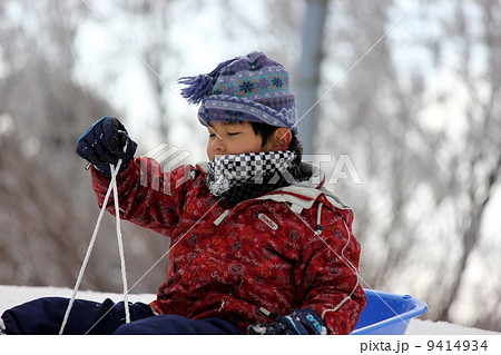 ソリ滑り 9414934