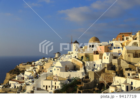 サントリーニ島イアの風景、ギリシア 9417719