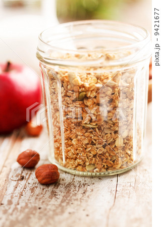 Granola Cereal with nuts Granola Cereal with nuts 9421677