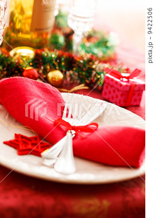 Christmas Table Setting Christmas Table Setting 9422506