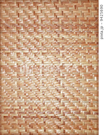 Woven rattan with natural patterns 9425690