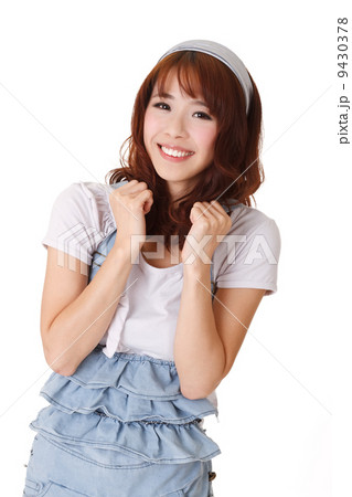 Cheerful young Asian girl 9430378