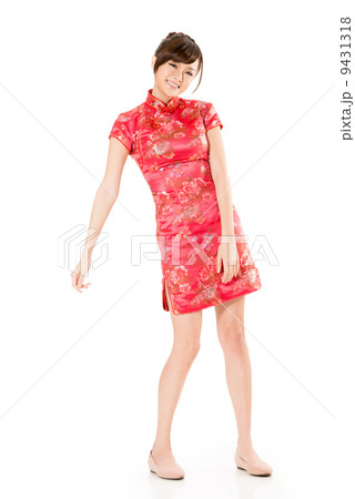 Smiling Chinese woman 9431318