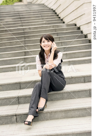 Asian business woman 9431997