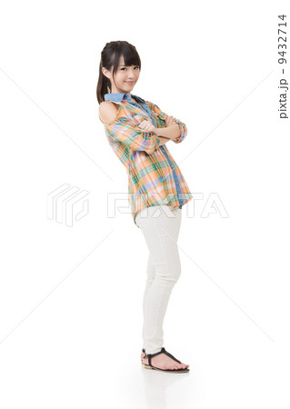 Asian woman with crossed arms 9432714