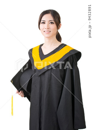 Young asian graduation woman in mantle 9432891