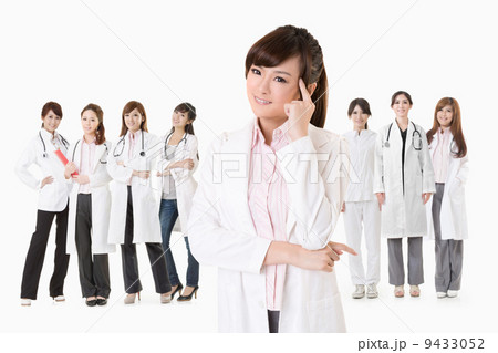 Asian doctor woman thinking Asian doctor woman thinking 9433052