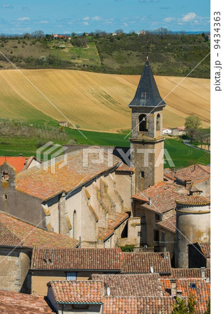 View over Lautrec village rooftops, France View over Lautrec village rooftops, France 9434363
