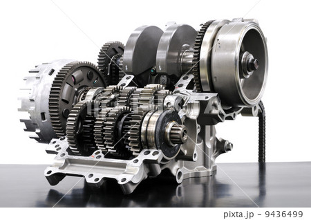バイクエンジンの整備 9436499