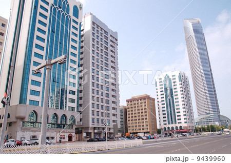アラブ首長国連邦　アブダビ　ビル群　 9439960
