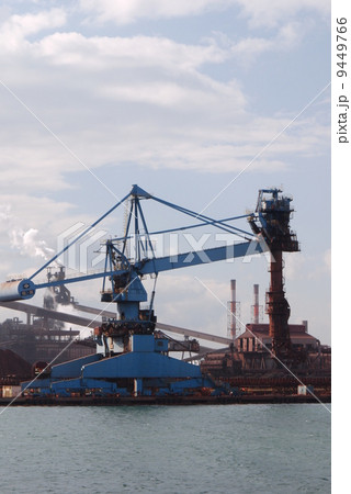 クレーン 9449766