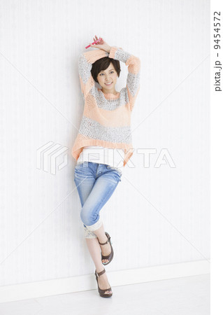 若い女性 9454572