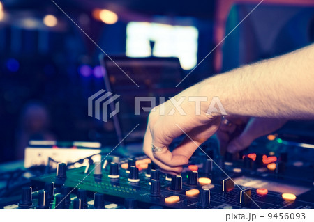 party DJ party DJ 9456093