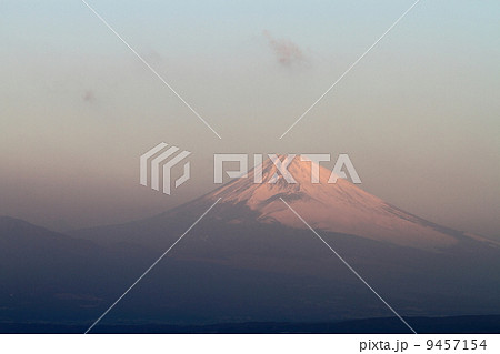 初富士　1月1日　元旦　富士山　世界遺産　霊峰 9457154