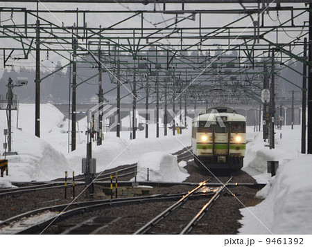 上越線の電車 9461392