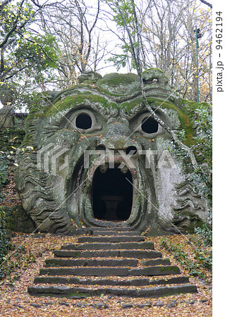 ボマルツォの怪物公園　オーガ 9462194