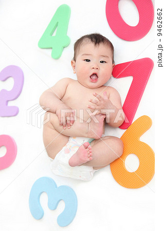 数字と赤ちゃん 数字と赤ちゃん 9462662