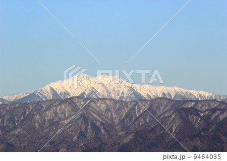 南アルプスの仙丈ケ岳 9464035