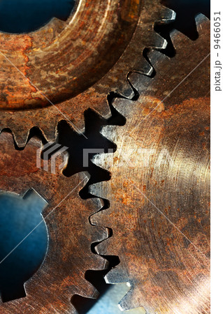 Three steel cogwheels 9466051