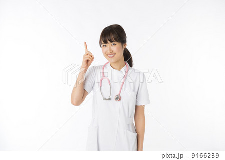 白衣の女性 白衣の女性 9466239