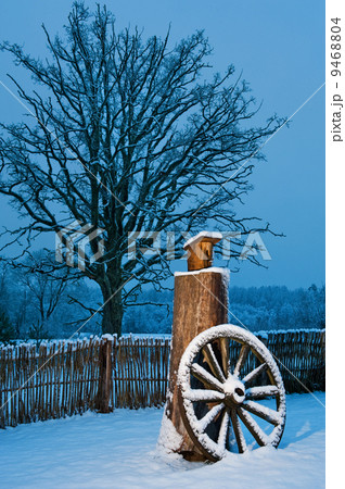 Beautiful winter scenic Beautiful winter scenic 9468804