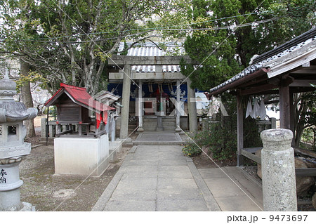 金長神社 徳島県小松島市中田町にある神社・祭神は金長大明神 金長神社 徳島県小松島市中田町にある神社・祭神は金長大明神 9473697