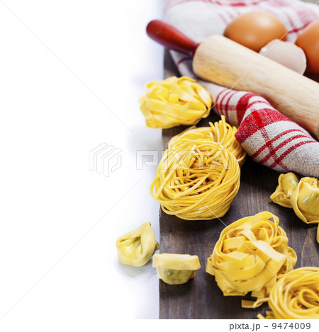 Fresh pasta 9474009