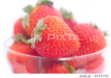 strawberry in a glass bowl isolated on white strawberry in a glass bowl isolated on white 9476749