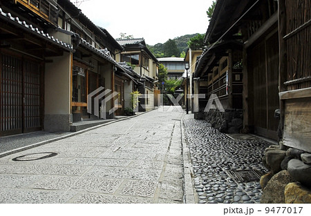 京都一念坂の風景 京都一念坂の風景 9477017