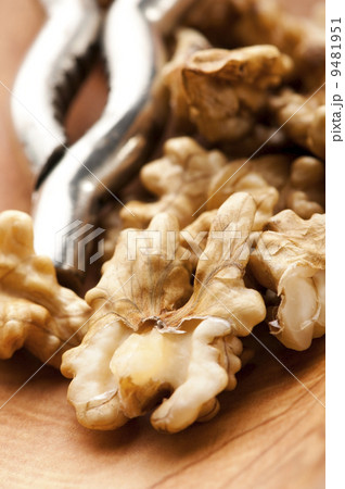 Walnuts 9481951