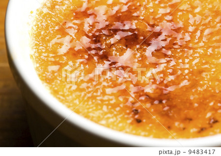 French dessert - cream brulee, burnt cream French dessert - cream brulee, burnt cream 9483417