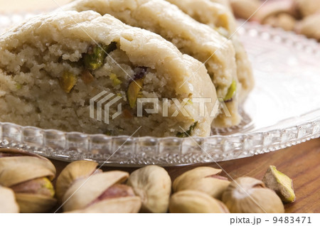 Homemade Halvah with Pistachio Nut 9483471