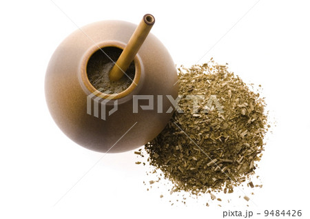 argentinian calabash with yerba mate isolated on white backgroun argentinian calabash with yerba mate isolated on white backgroun 9484426