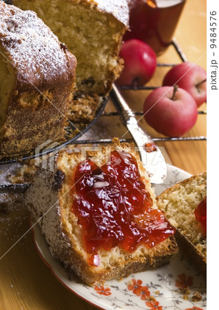 Traditional Polish Cake with apple marmelade Traditional Polish Cake with apple marmelade 9484576