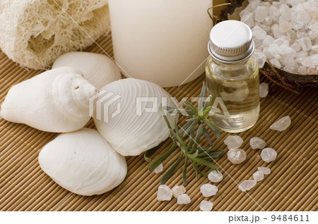 aromatherapy items 9484611