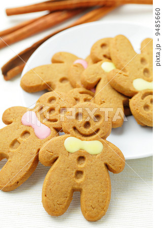 Homemade Gingerbread Men 9485660