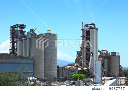 Industrial plant Industrial plant 9487727