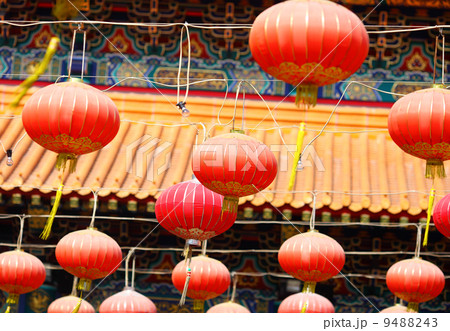 lantern in chinese temple 9488243