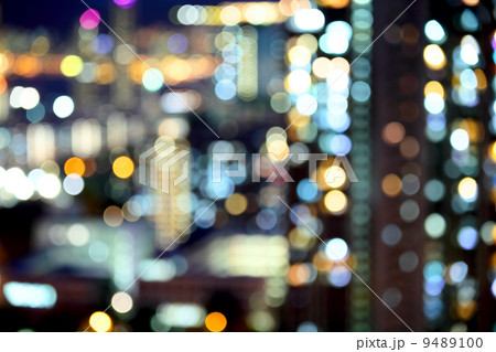 Blurred unfocused city view at night 9489100