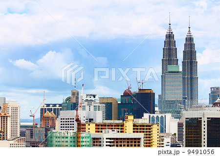 Kuala Lumpur skyline 9491056