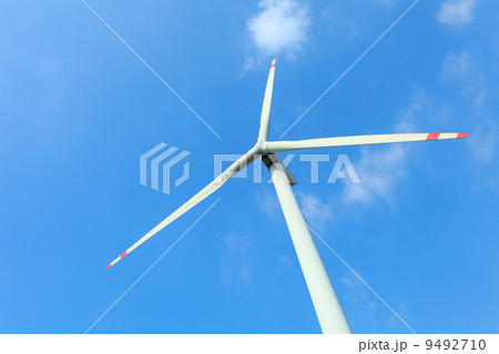 Wind power turbine 9492710