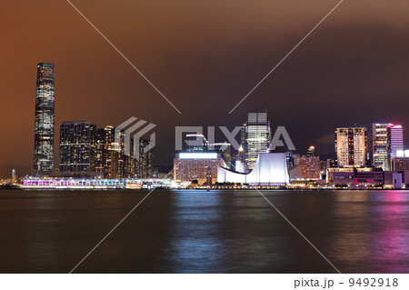 kowloon at night 9492918