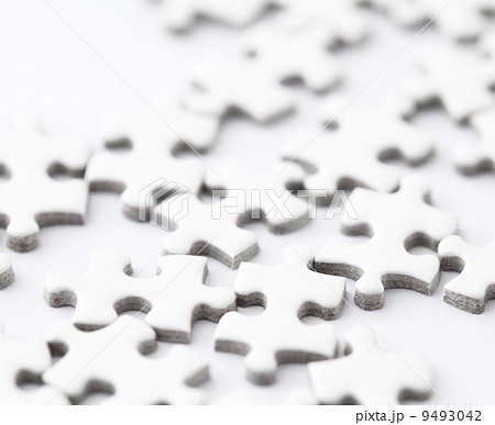 Incompleted puzzle Incompleted puzzle 9493042