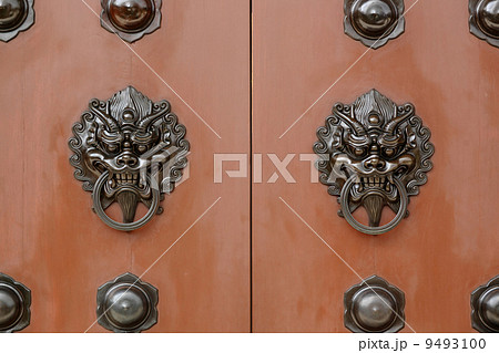 chinese door 9493100