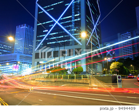 traffic light through city 9494409