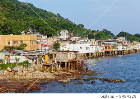 fishing village of Lei Yue Mun in Hong Kong 9494529